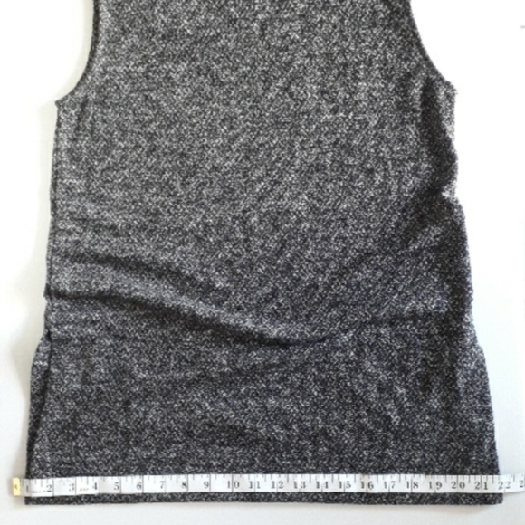 ● Banana Republic | Sweater shirt - Picture 10 of 10